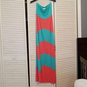 Maxi dress